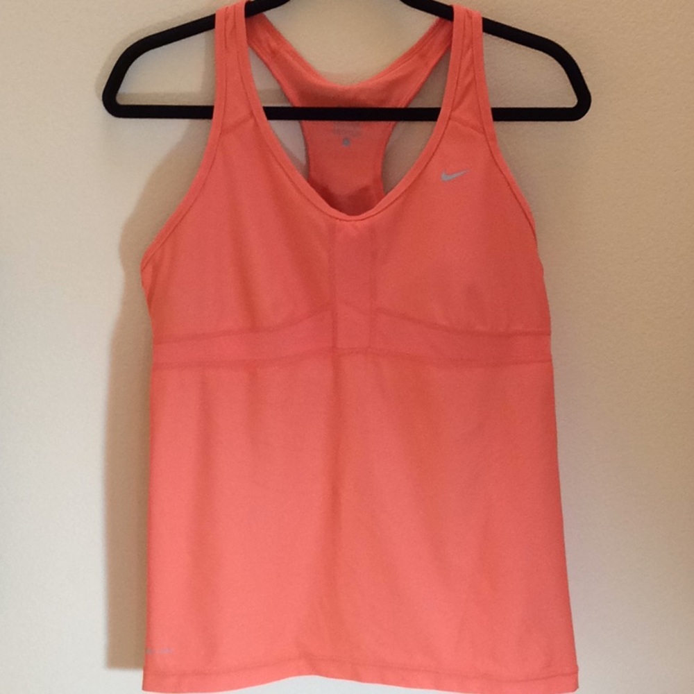 Nike tank